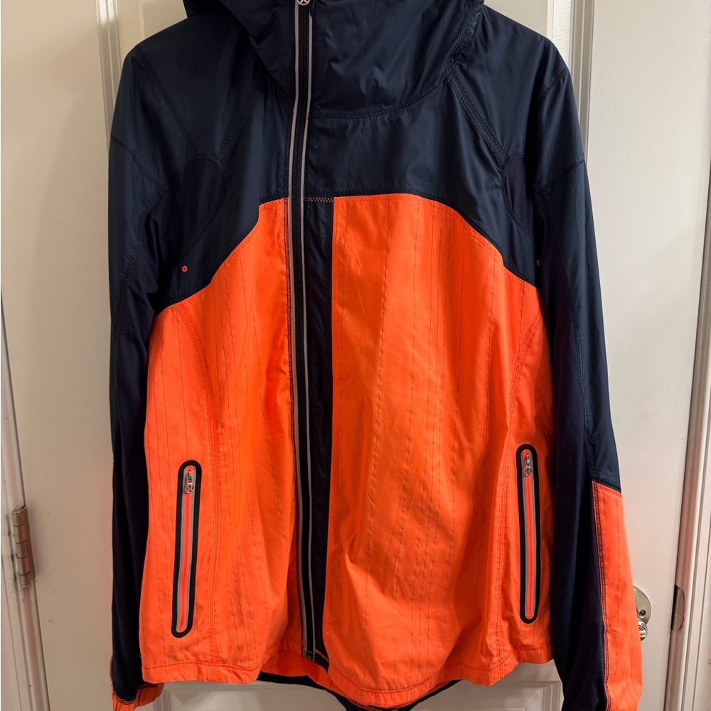 Women’s Lululemon high vis running jacket